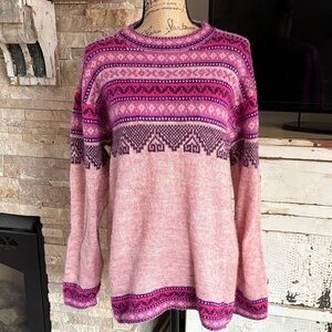 Alpaca Connections Peru alpaca blend purple pink crew neck long sleeve sweater